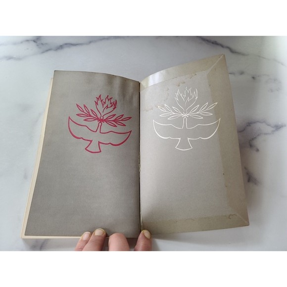 Life And Light Series All Over The World By Rev. Joseph Petulla - Picture 8 of 10